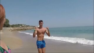 Junge Kätzchen Liebe mag bang Jungs in der Mitte des Landes!