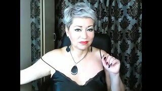 Fabulous Russian MILF t. her sweet cunt mercilessly in a hot private show ...